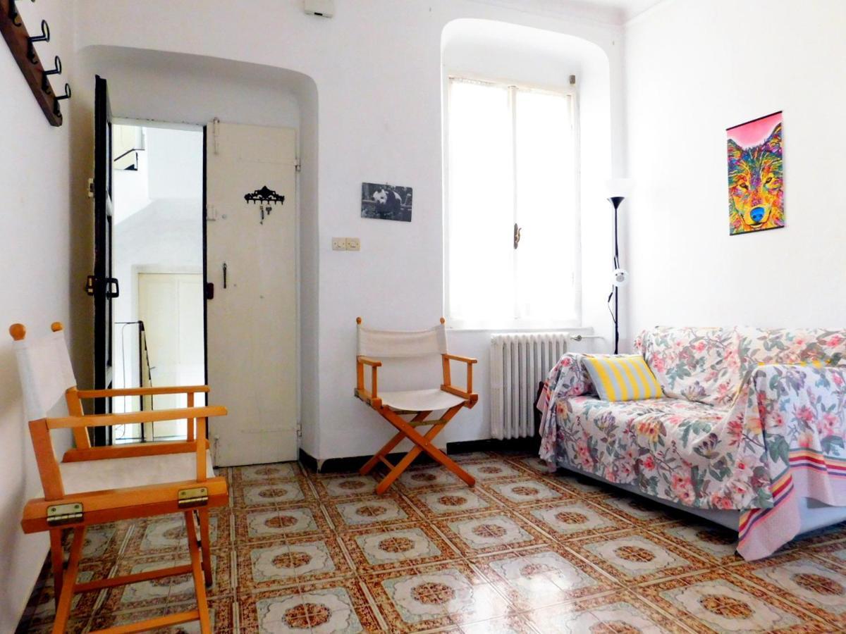 Bellissima Casa Nel Centro Storico!!! Appartement Levanto Buitenkant foto