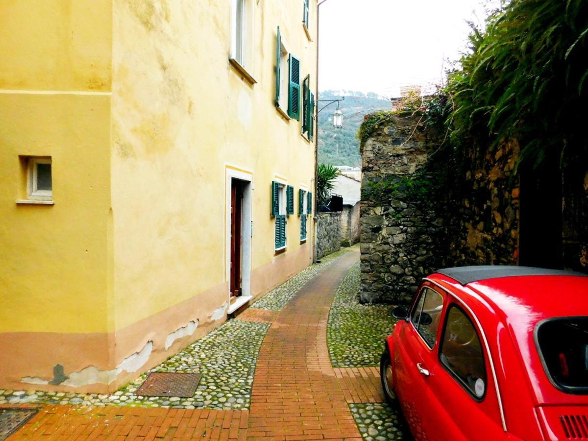Bellissima Casa Nel Centro Storico!!! Appartement Levanto Buitenkant foto